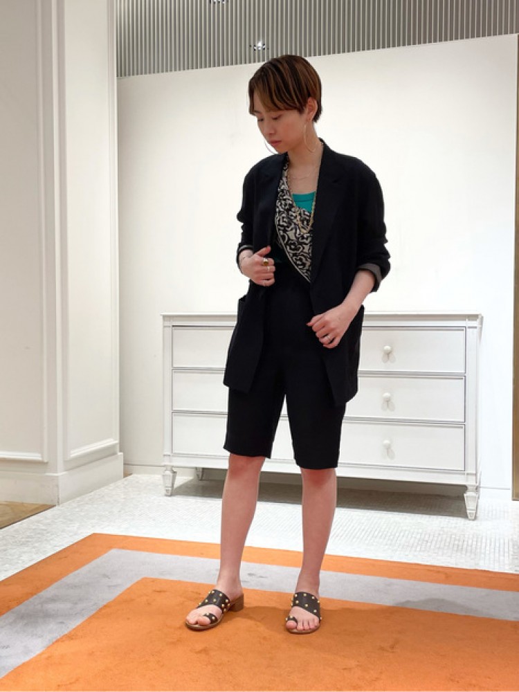 トゥモローランド Staff Styling タカシマヤ ゲートタワーモール