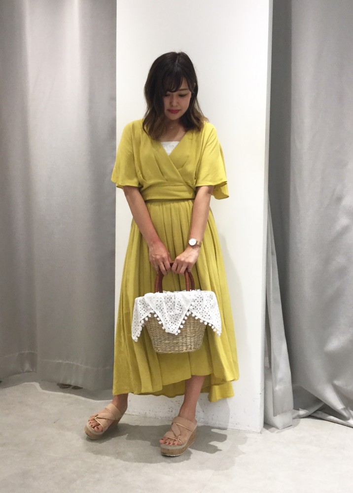 大流行中 マーキュリーデュオ 新作セットアップ スカート