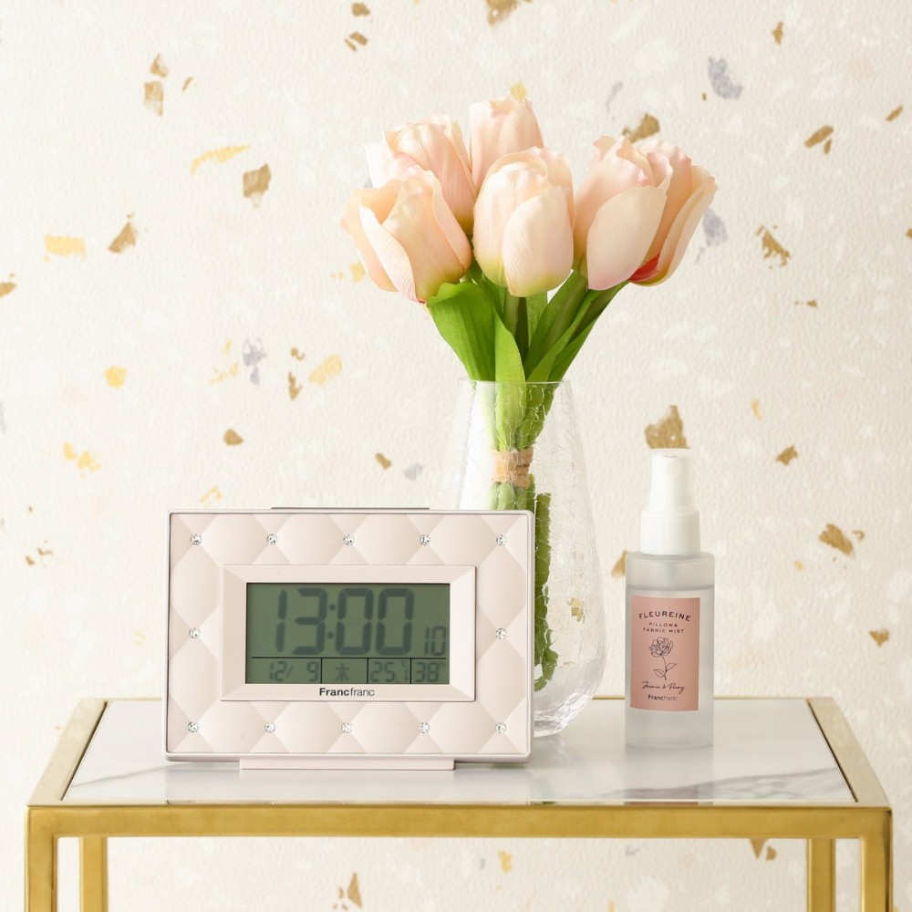 フランフラン クリスタルが可愛いデジタル電波時計でデスク周りを可愛く タカシマヤ ゲートタワーモール