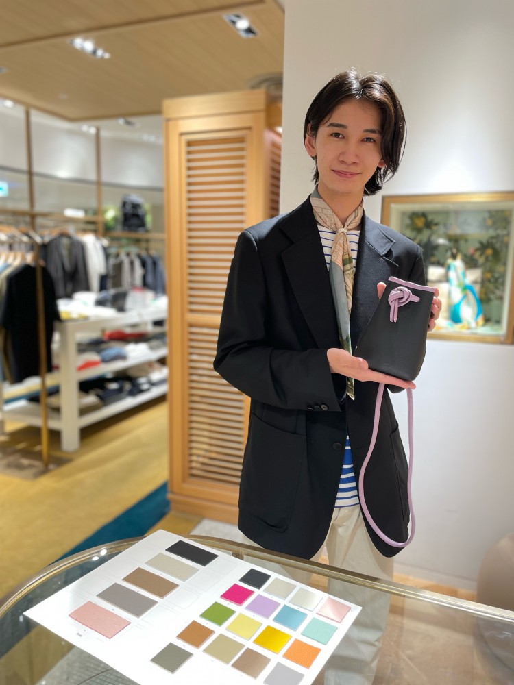 オンラインストア売 【rinrinrin様専用】VASIC Bond Nano エクリュ